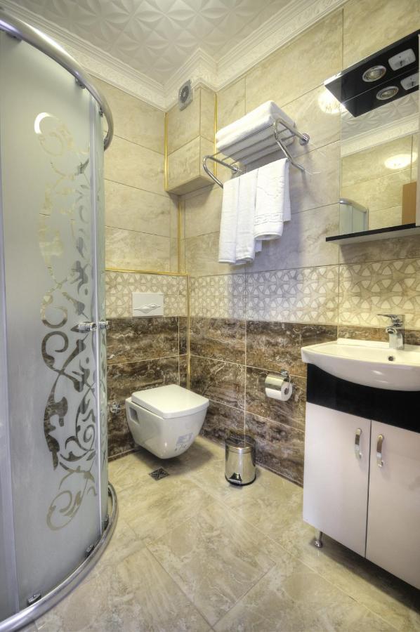 Otel Mitra Downtown & 3*