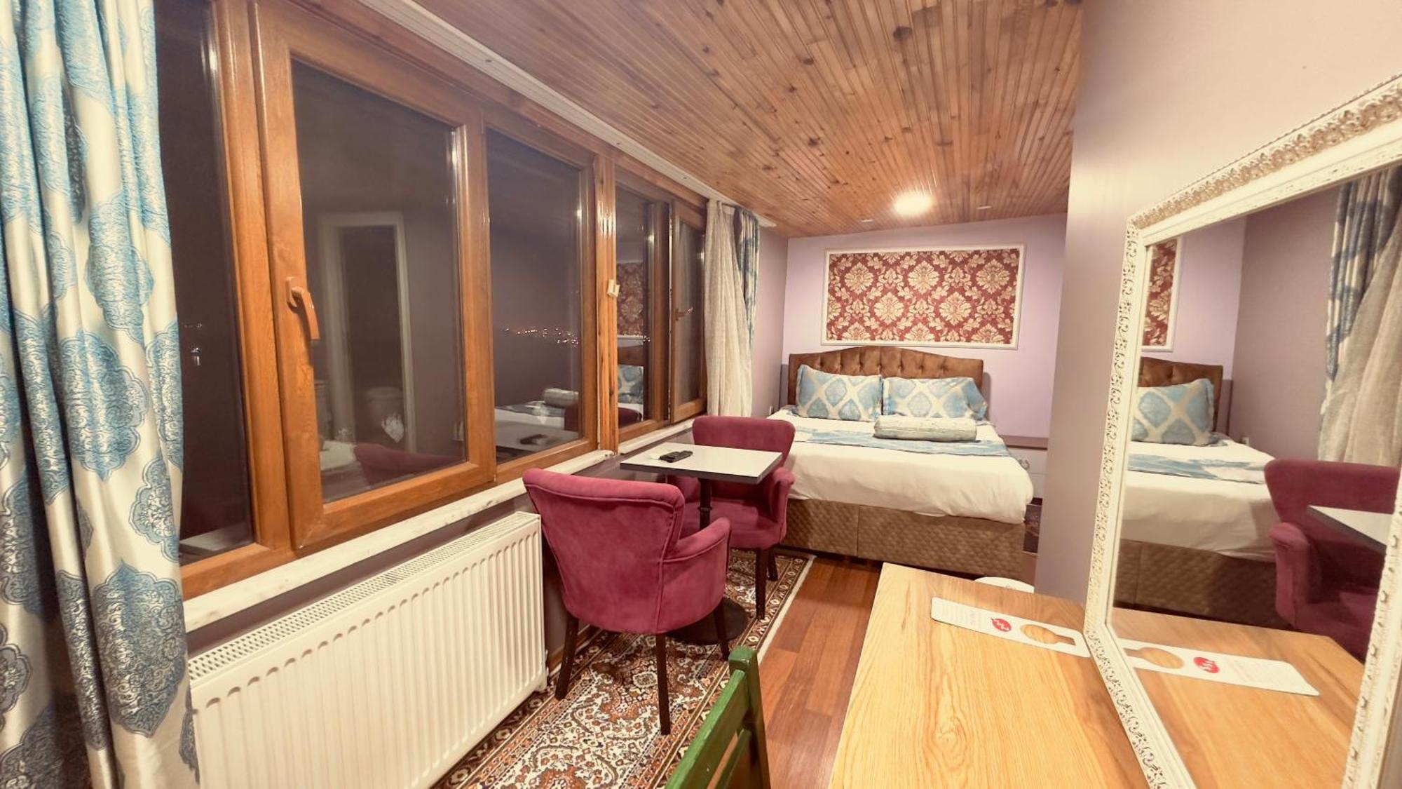 Mitra Downtown Hotel 3*